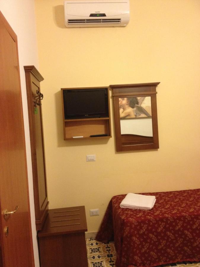 Guesthouse Alex II Roma Exterior foto